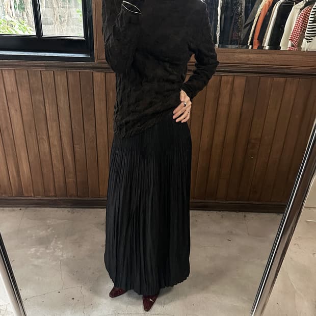 JPV pleated long skirt