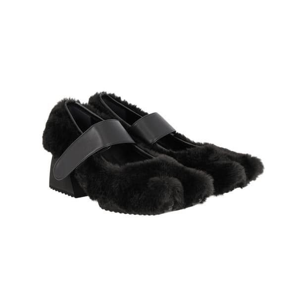 파울라 카노바스 델바스 디아블로 플랫폼 퍼 발레리나