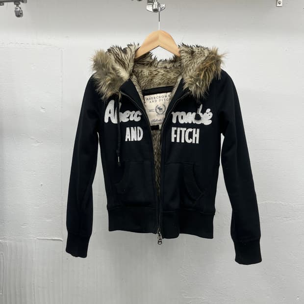 ~44.5) RARE! ABECROMBIE 2WAY FUR CROP 