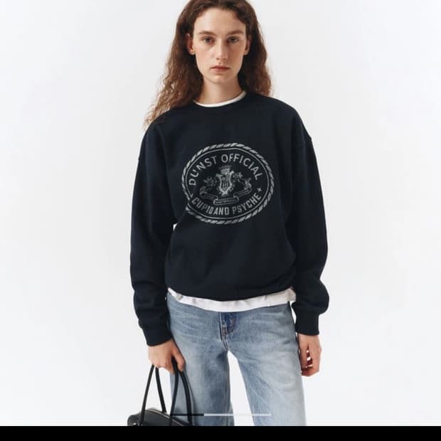 던스트  unisex cupid campus swearshirt