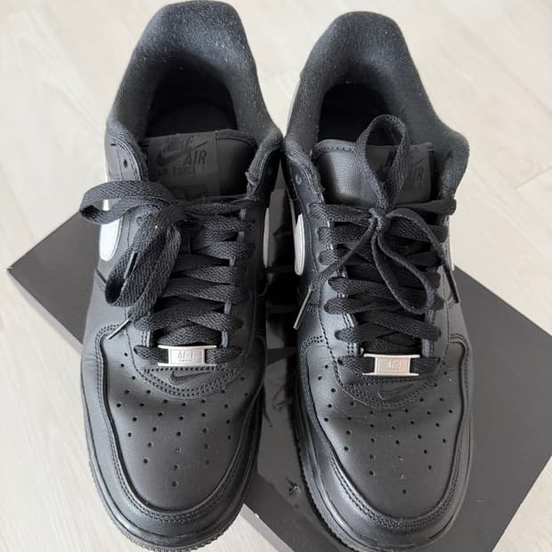 나이키 x 슈프림 에어 포스 1 로우 블랙 265