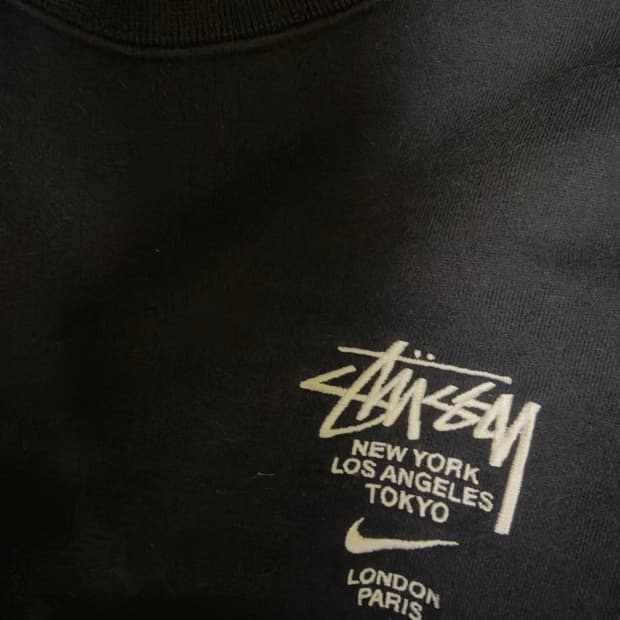 나이키 x 스투시 NRG ZR 플리스 크루넥 블랙