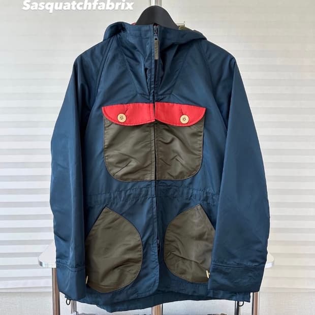 사스콰치패브릭스 멀티 포켓 마운틴 자켓