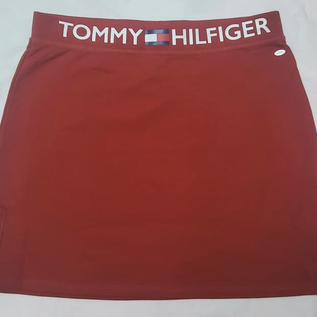 타미 힐피거(TOMMY HILFIGER) 여성용 코튼 혼방 미니스커트