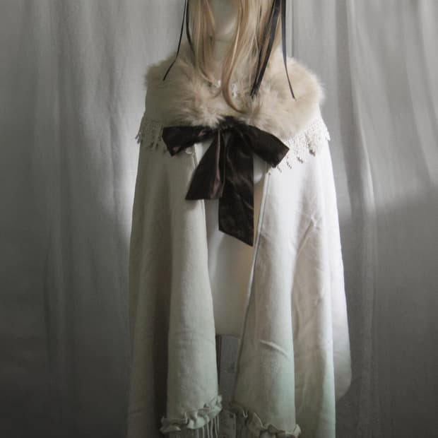 Axes femme ribbon cape 엑시즈팜 리본 퍼 케이프