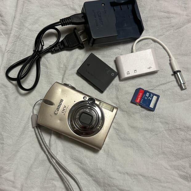 캐논 익서스750 ixus750 아일릿 원희 디카 ixy700