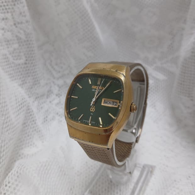 70s 빈티지 GT 그린 텍스처 다이얼 세이코 쿼츠 시계