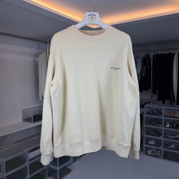 [리오브전포점] 우영미 백 스퀘어 라벨 라운드 코튼 스웨트셔츠 맨투맨 5