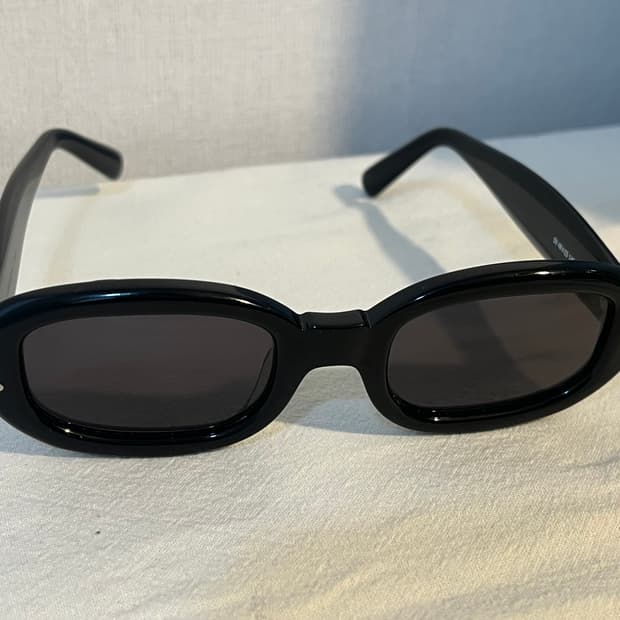 아모멘토x오르오르 선글라스