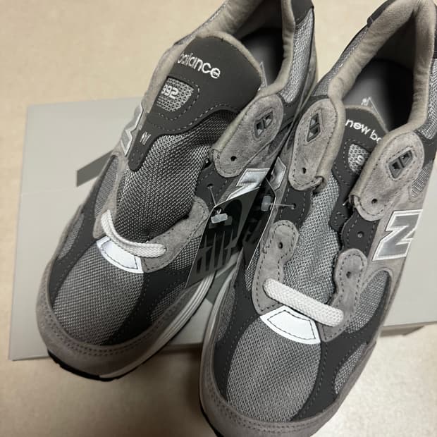 뉴발란스 992 270 새상품