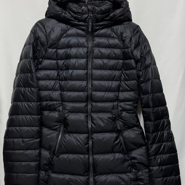 6 룰루레몬 경량패딩