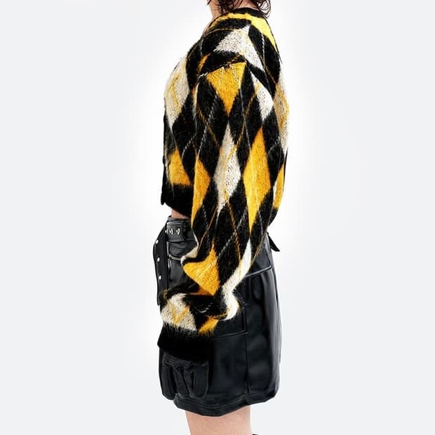 (무료배송) leey 아가일 세미 크롭 가디건