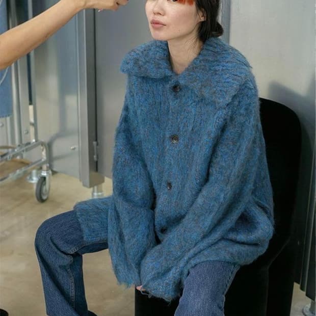 perverze 퍼버즈 테디 니트 코트 블루