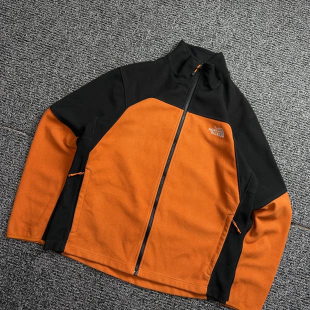 노스페이스 고프코어 레트로 배색 플리스 자켓 2126