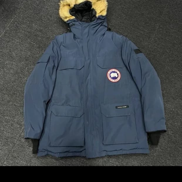 캐나다구스 익스페디션 네이비 패딩(m105~110)