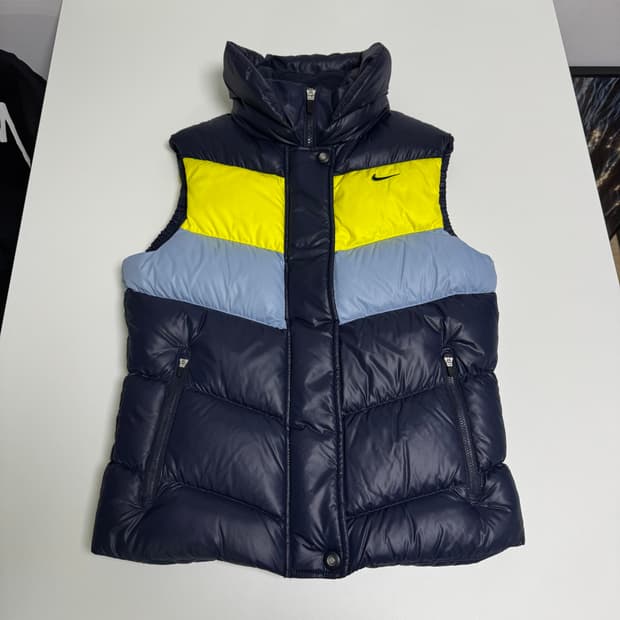 (W)나이키 패딩 조끼 M 사이즈 덕다운