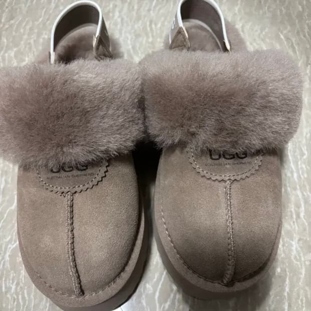 UGG 어그 슬리퍼 털 슬리퍼 225-230