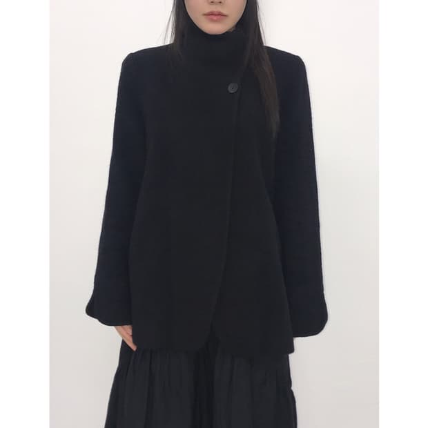 Jpn Black High-Neck Asymmetric Coat