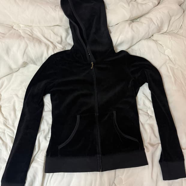 쥬시꾸뛰르 블랙 벨벳 후드집업