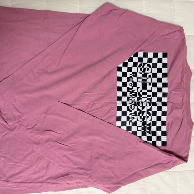 스투시 긴팔티셔츠