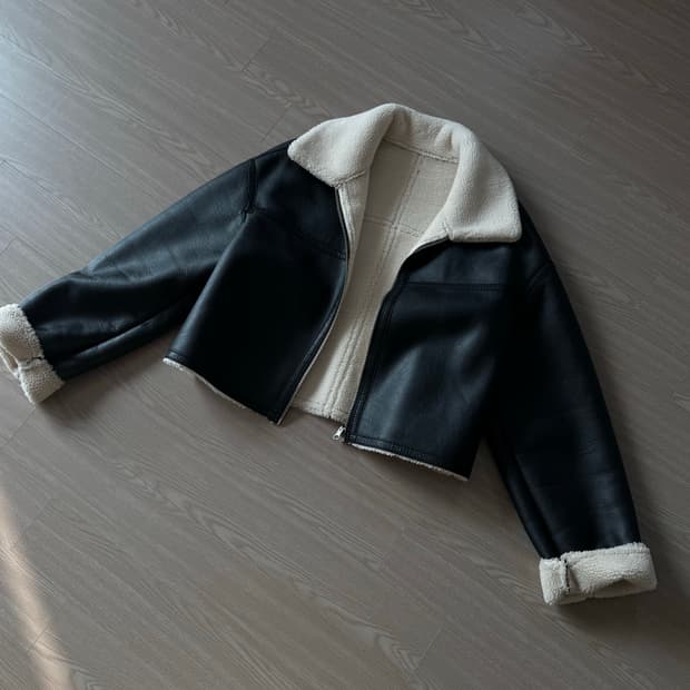 세라비 크롭 무스탕