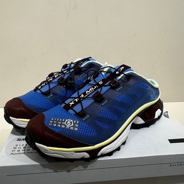 살로몬XMM6 메종마르지엘라 XT-4 뮬 255