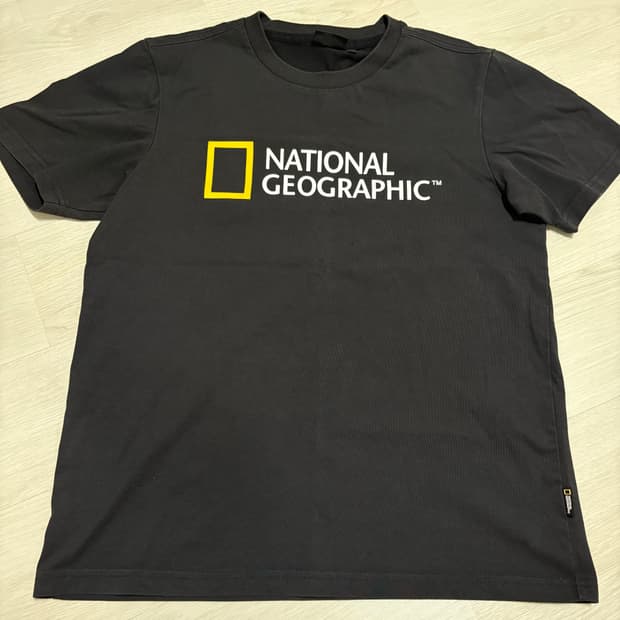 네셔널지오그래픽 티셔츠