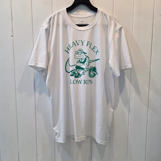 NIKE [나이키] 반팔티