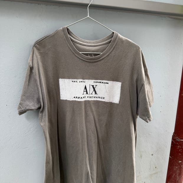 아르마니 익스체인지 트롱프뢰유 티셔츠 (튜블러)