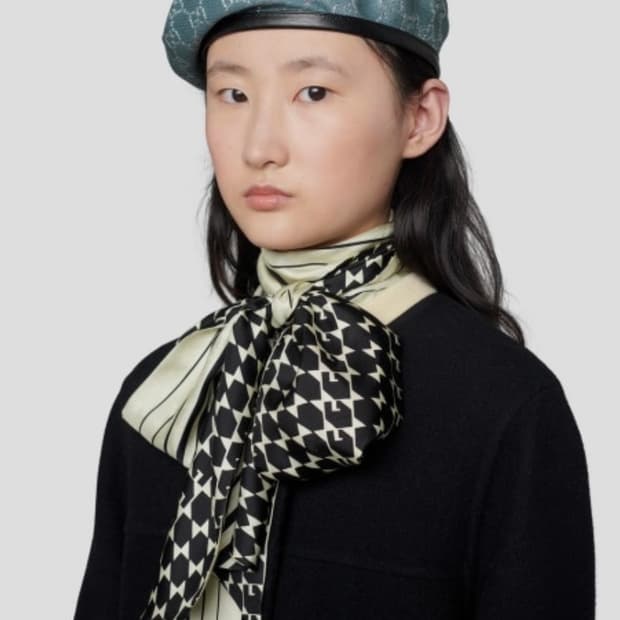 구찌 라메 베레모