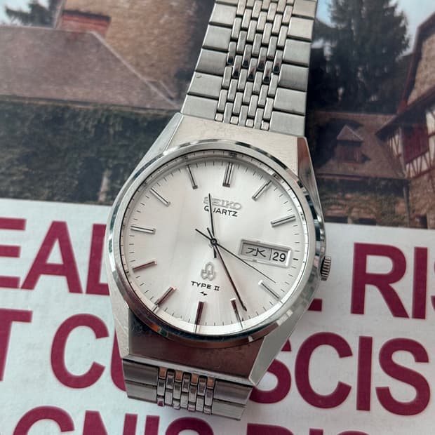 Seiko 세이코 Type 2 Quartz Day-Date