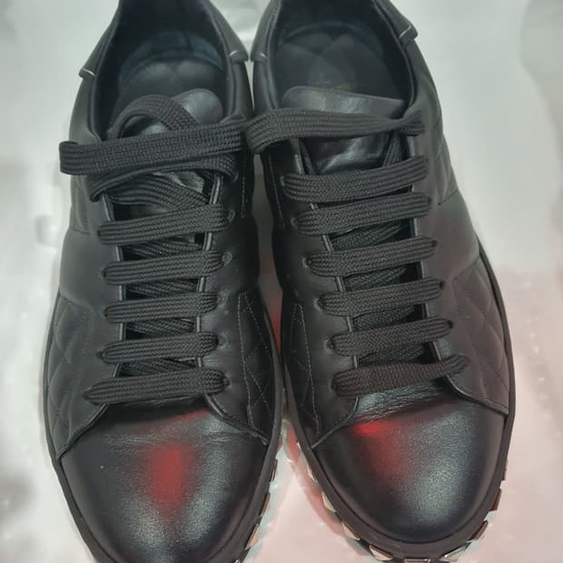 루이스 리만 아웃솔스터드스니커즈 LL602T