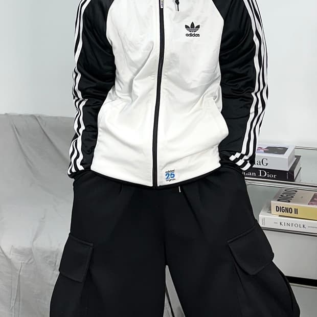 아디다스 25주년 니고베어 흰검 트랙탑 져지 105