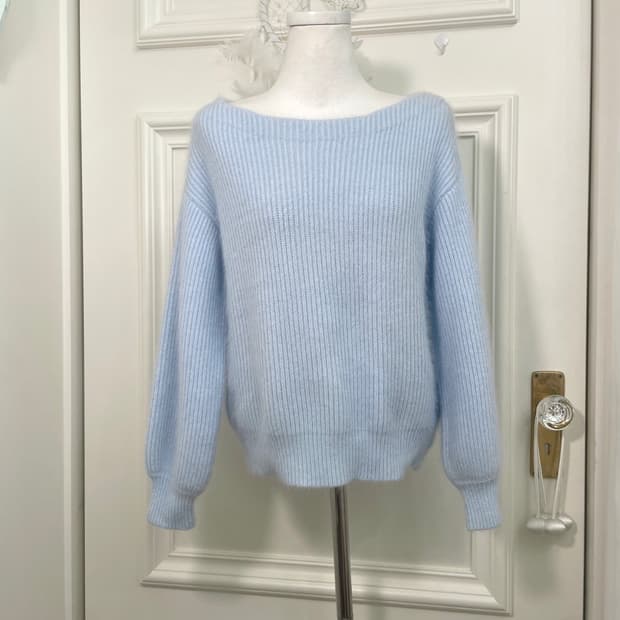 ROPE sky blue off-shoulder angora sweate