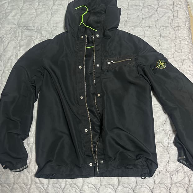 스톤아일랜드 스팔마튜라 나일론 자켓 L