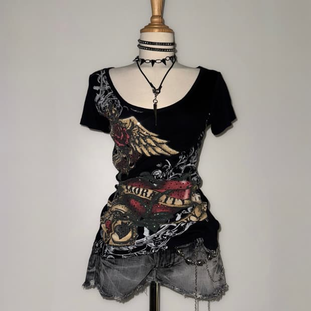 디그딥 블랙 큐빅 와투케 펑크 반팔탑