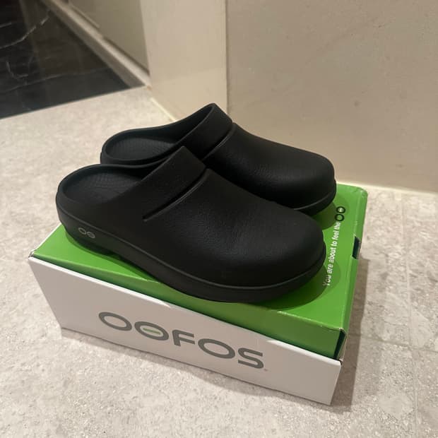 우포스 클로그 블랙 230