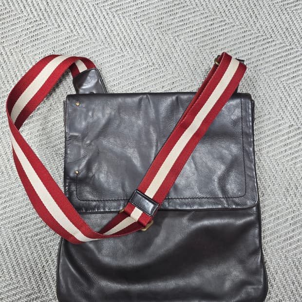 Bally 발리 딥브라운 크로스백