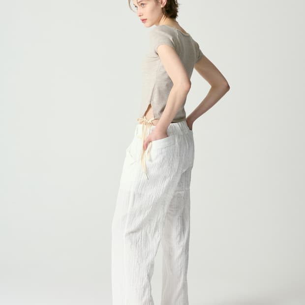 글로니 DARLING POCKET STRAP PANTS (WHITE)
