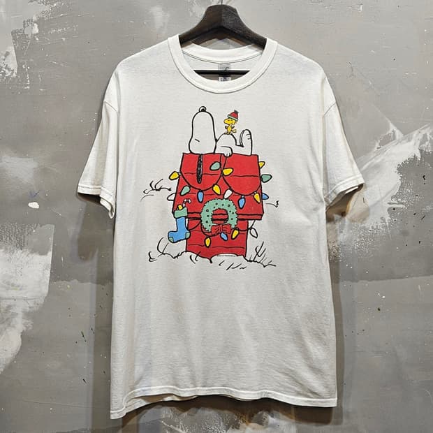 Gildan - Snoopy