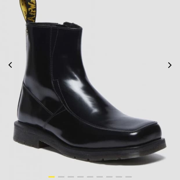 닥터마틴 더로우 짚 구매합니다