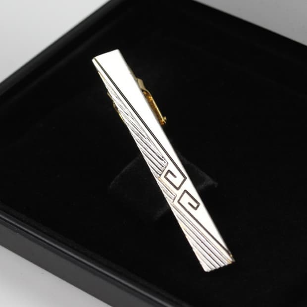 지방시 A등급 5.2cm 남자 명품 넥타이핀