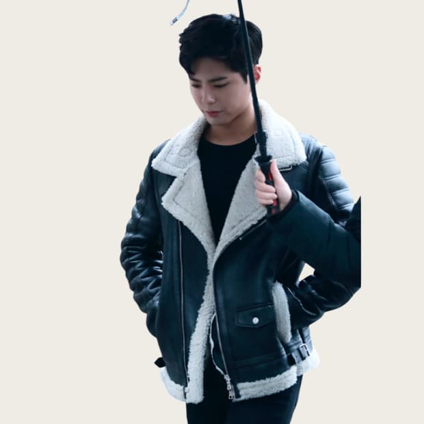 46/ 느와르 라르메스 무스탕 자켓(박보검 착용)