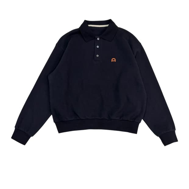 던스트 레더 로고 네이비 카라 티셔츠