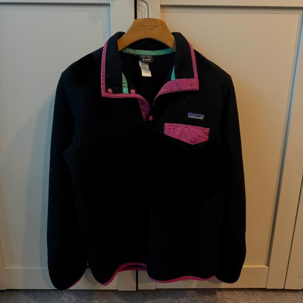 파타고니아 신칠라 블랙핑크 m