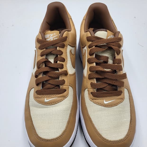 나이키 에어 포스 1 로우 에이콘 솔닷케어완료