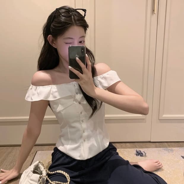 제니오 셸리 프릴 블라우스 화이트 s