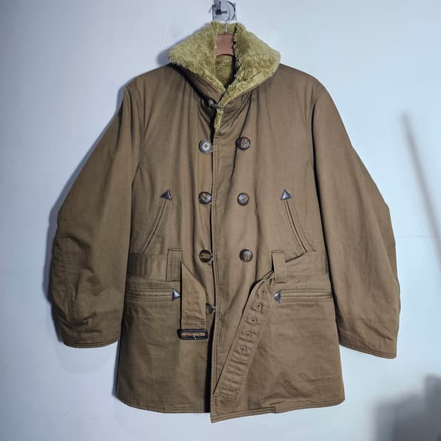 General research 제네럴 리서치 덱자켓