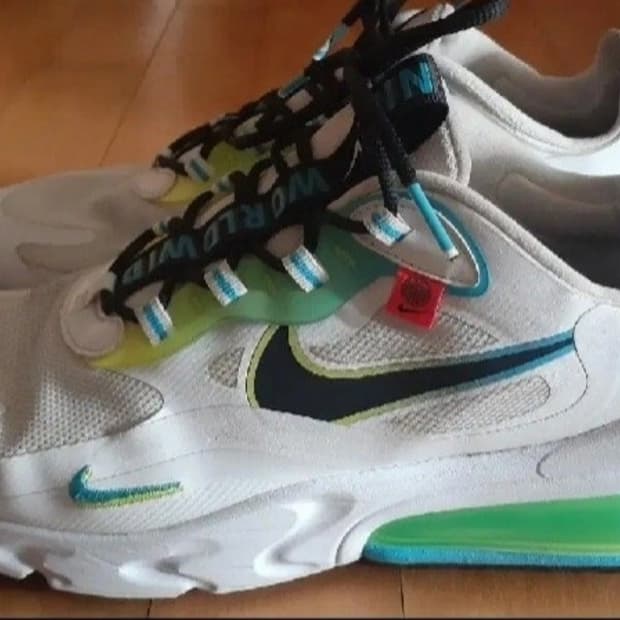 나이키 에어맥스270 리액트 280