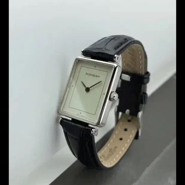 빈티지 생로랑 스퀘어 워치